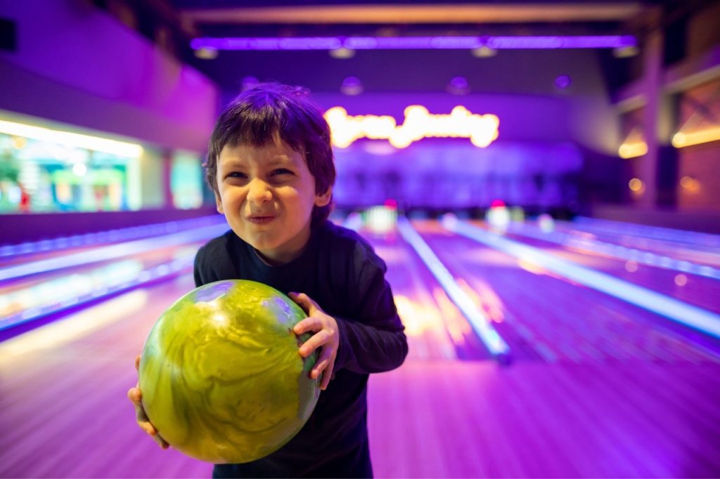 Child enjoying hollywood bowl